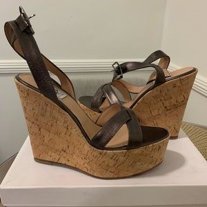 Barneys Cork Dark Gold Wedge 38 8